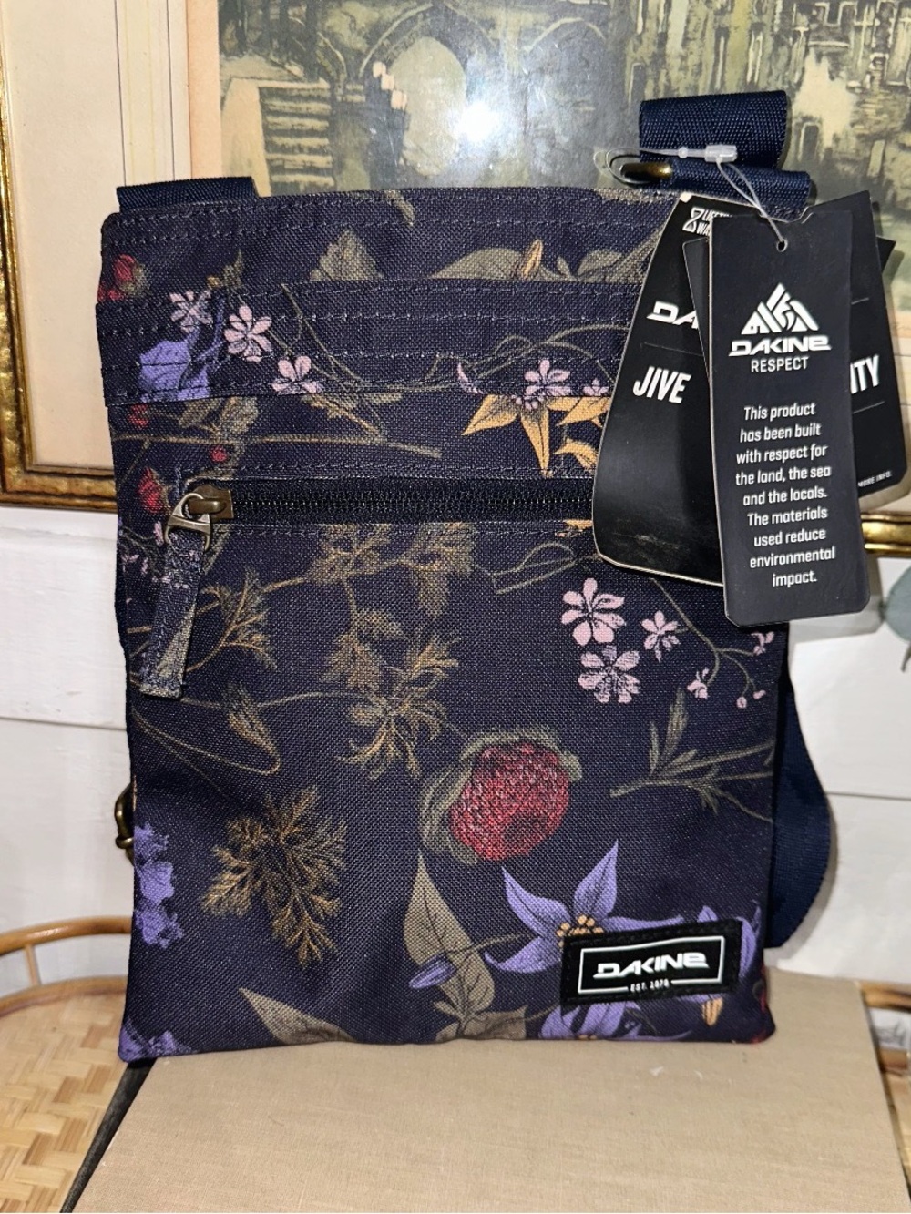 Dakine Jive Crossbody Bag in a Botanical Wildflower Pattern, NWT